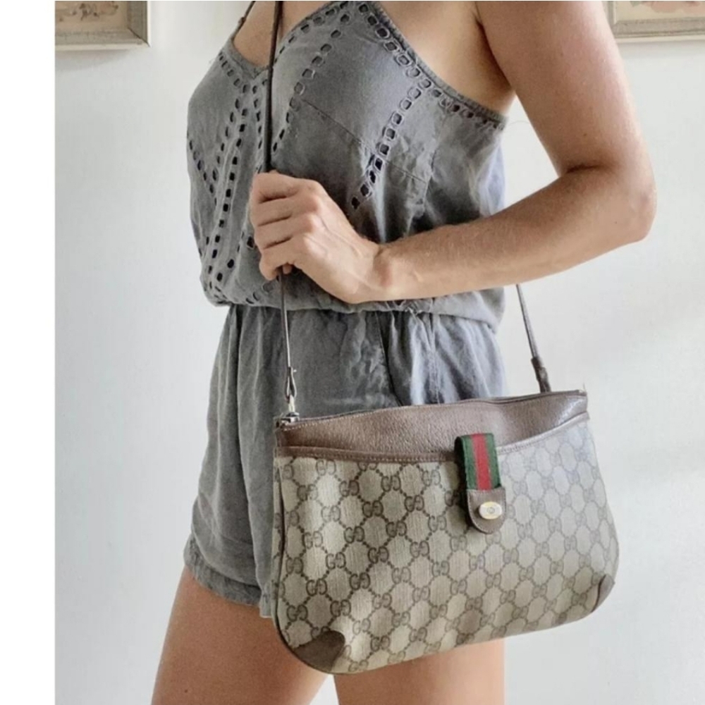 Authentic Vintage Gucci Ophidia Clutch Crossbody - Picture 2 of 12